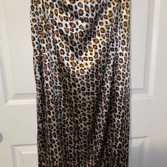 TUNNEL VISION Mel Leopard Midi Skirt SIZE 3XL - Picture 4 of 5